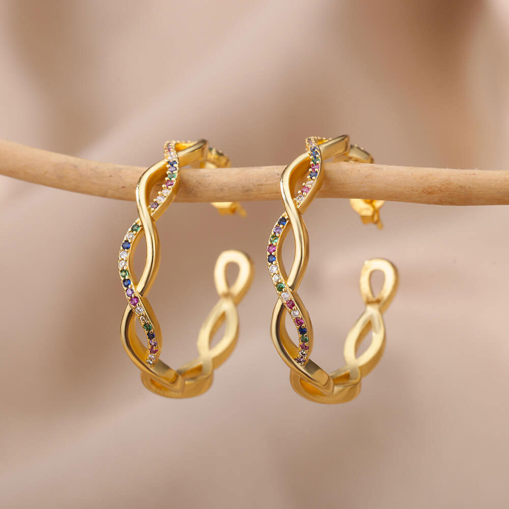 Julenyssa | Aalto Korvakorut 18K Kulta