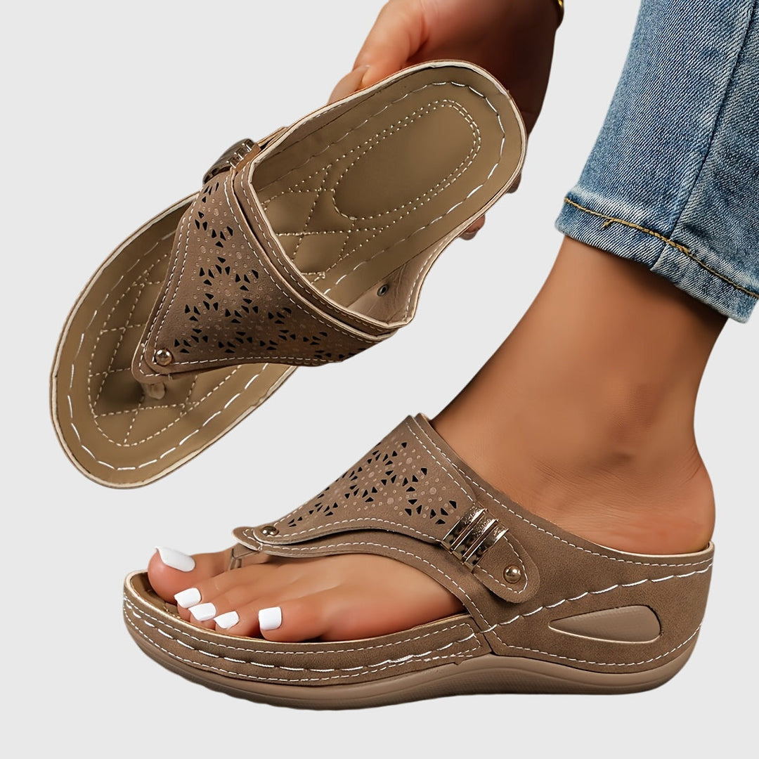 Livia™ | Mukavat Sandalet