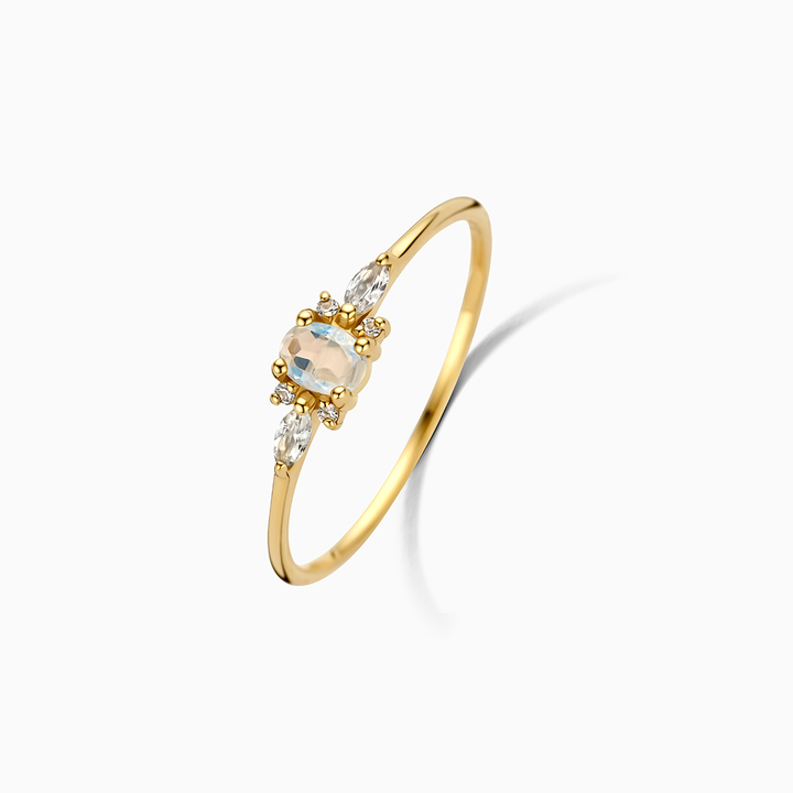 Lioravelle | Violetti Timanttisormus 18k Kulta