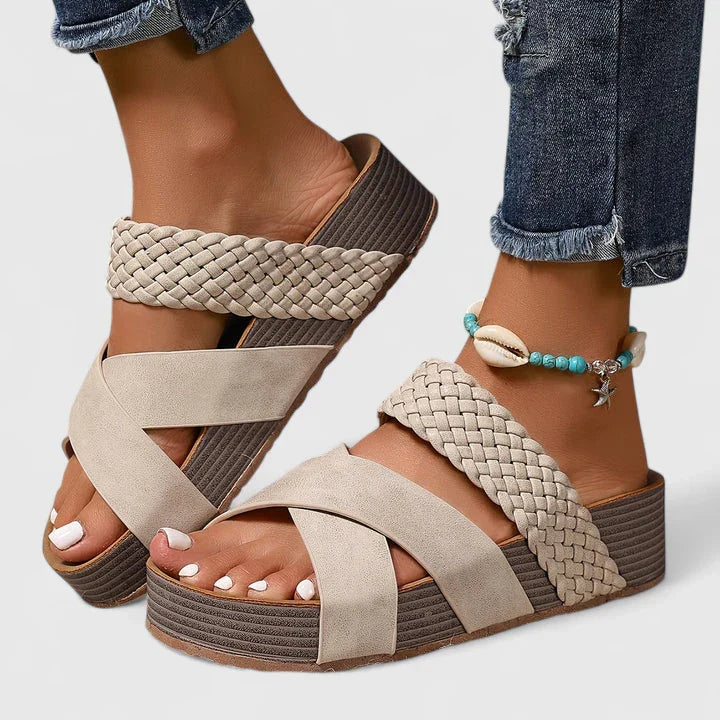 Danyzelle | Ortopediset Sandalit